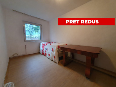 Apartament 2 camere semidecomandat 40 mp utili + 3 mp balcon etaj 2