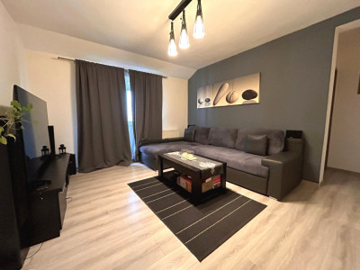 Apartament de vanzare cu 2 camere balcon loc de parcare zona Selimbar 