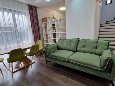 Casa moderna de inchiriat cu 4 camere si curte in Cristian