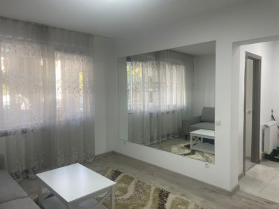 Apartament de inchiriat 2 camere renovat zona Dioda