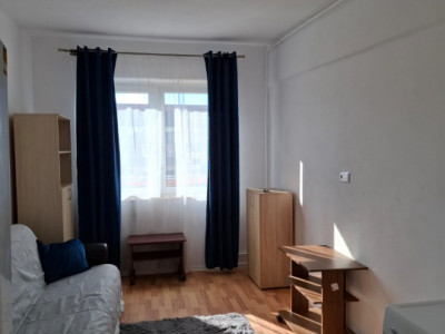 Garsoniera de vanzare Lazaret renovata integral mobilata utilata