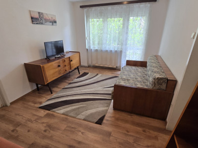 Apartament de inchiriat Central 2 camere mobilat utilat balcon