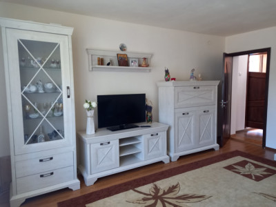 Apartament la casa de inchiriat 97 mpu mutare imediata 