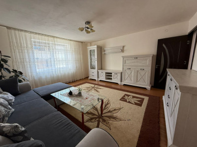 Apartament la casa de inchiriat 97 mpu mutare imediata 