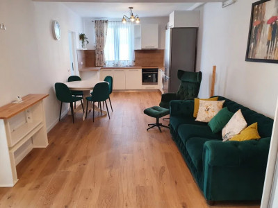 Apartament modern cu 3 camere si parcare de inchiriat in Selimbar