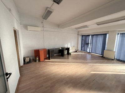 Spatii birouri de inchiriat Sibiu Piata Cluj imagine mica 4