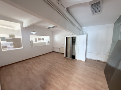 Spatii birouri de inchiriat Sibiu Piata Cluj imagine mica 5