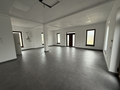 Spatii comerciale de inchiriat Sibiu Piata Cluj imagine mica 7