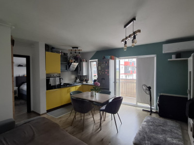 Apartament de vanzare 2 camere 40 mp zona Calea Surii Mici Magnolia