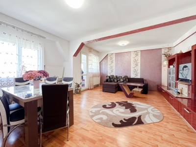 Mansarda de vanzare cu mutare imediata 85 mpu Zona Mihai Viteazul