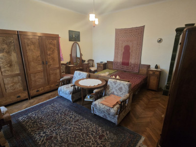 Apartament de vanzare Central 2 camere 2 bai pretabil regim hotelier