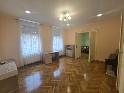 Spatii birouri de inchiriat Sibiu Centrul Istoric imagine mica 4