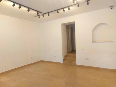 Spatii comerciale de inchiriat Sibiu Orasul de Jos imagine mica 3