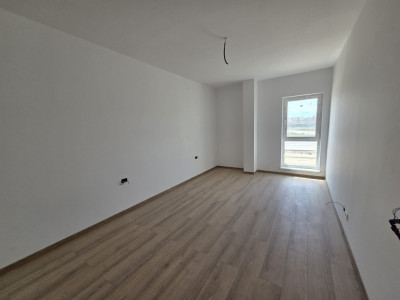 Studio de vanzare 36mp utili + terasa 12 mp la pret de DEZVOLTATOR