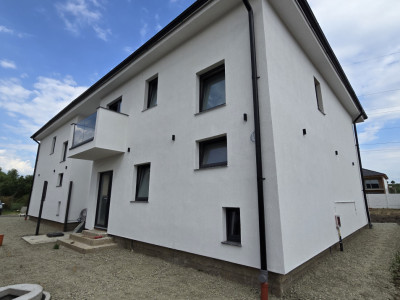 Case de vanzare Sibiu Selimbar imagine mica 2