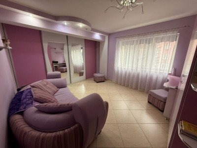 Apartament de inchiriat mutare imediata 58 mpu zona Mihai Viteazul