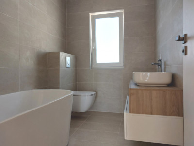 Case de inchiriat Cisnadie imagine mica 11