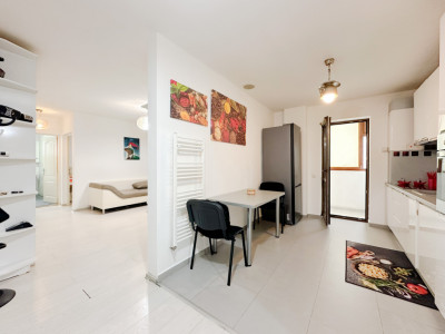 Apartament cu 2 camere la cheie cu parcare zona Doamna Stanca