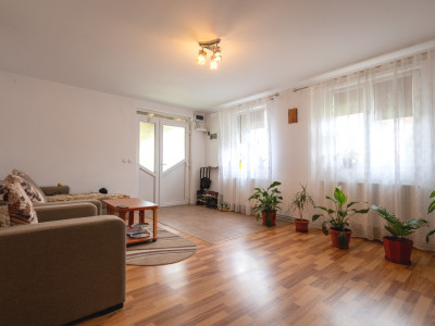 Case de vanzare Sibiu Selimbar imagine mica 2