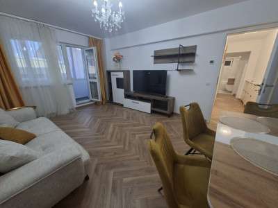 Apartament modern de inchiriat cu 3 camere 2 bai etaj 2 Sub Arini