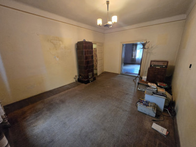 Casa de vanzare 3 camere 83mpu zona Piata Cluj Sibiu