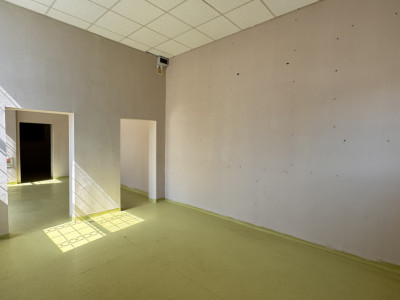 Spatii comerciale de inchiriat Sibiu Central imagine mica 7