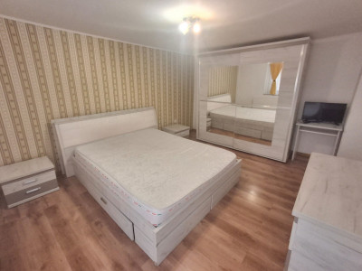 Apartament 2 camere 44 mp utili ETAJ 1 curte amenajata central Sibiu