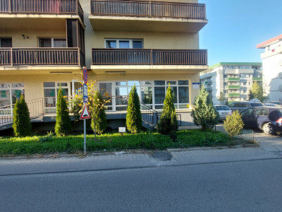 Spatiu comercial de vanzare 68 mpu cartier Alma zona Turnisor Sibiu