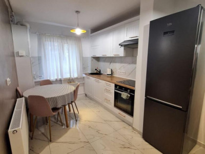 Apartament 3 camere etaj intermediar Manastur finisaje premium
