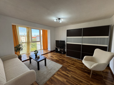 Apartament cu 3 camere 72 mp pe Nicolae Iorga langa Scoala 6