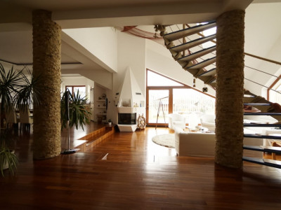 Casa individuala de inchiriat cu 4 camere si 510 teren liber Selimbar