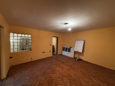 Apartament cu 4 camere 110 mp prima afisare zona Orasul de Jos