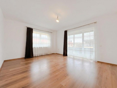 Apartament 2 camere decomandate de vanzare cu garaj si boxa Marasti