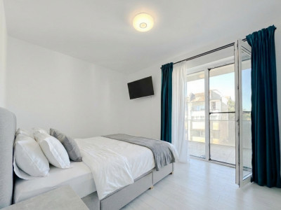 De vânzare apartament 2 camere modern bloc nou cartierul Intre Lacuri