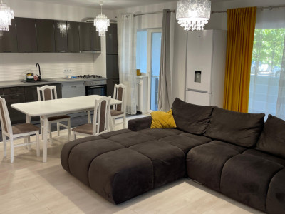 Apartament 3 camere 2 locuri parcare de inchiriat Kogalniceanu Sibiu