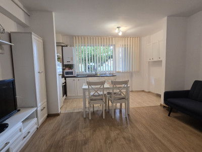 Apartament de vanzare 2 camere balcon parcare Doamna Stanca