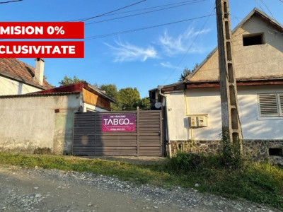 Casa individuala COMISION 0% cu 2 corpuri curte 900 mp in Cisnadioara 