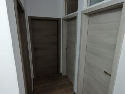 Apartamente de vanzare Sibiu Lupeni imagine mica 12