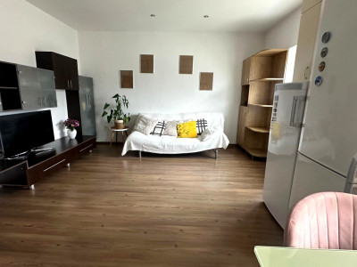 Apartament la mansarda 80 mpu mobilat utilat zona Rahovei Sibiu