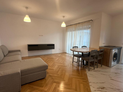 Apartament 2 camere modern balcon si parcare zona Doamna Stanca Sibiu