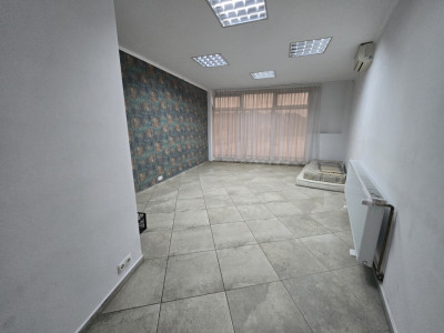 Apartamente de inchiriat Slimnic imagine mica 4