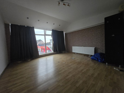 Apartamente de inchiriat Slimnic imagine mica 6