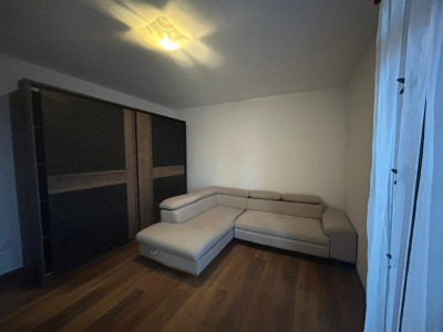 Apartamente de inchiriat Sibiu Lupeni imagine mica 5