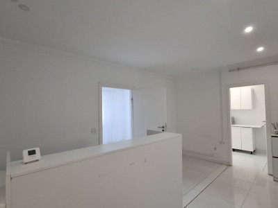 Spatiu comercial de vanzare 58 mp zona Rahovei