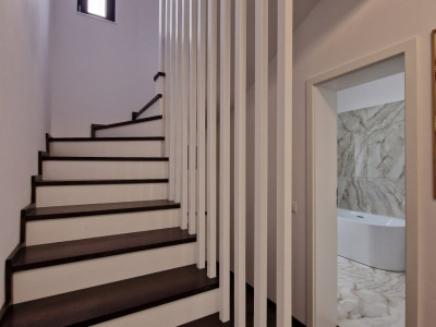 Case de inchiriat Cristian imagine mica 18