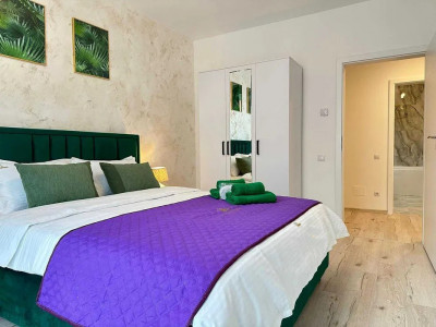 Apartament de inchiriat 2 camere 73 mpu balcon 8 mp si loc de parcare