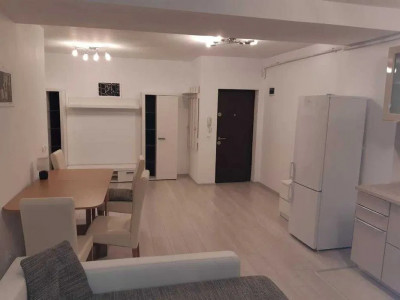 Apartament 2 camere de inchiriat 49 mpu cu balcon zona Lupeni Sibiu