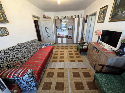 Apartament 2 camere de vanzare etaj intermediar Mihai Viteazul Sibiu