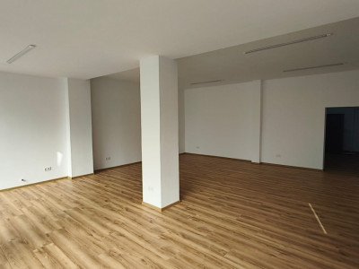 Spatii comerciale de inchiriat Sebes imagine mica 4