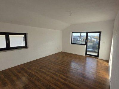 Apartamente de vanzare Sebes imagine mica 1